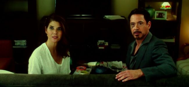 Spider Man Homecoming Tante May Et Tony Stark En Couple