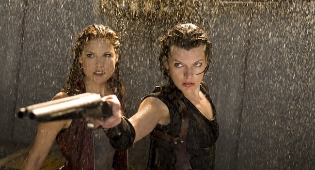 Ali Larter Milla Jovovich